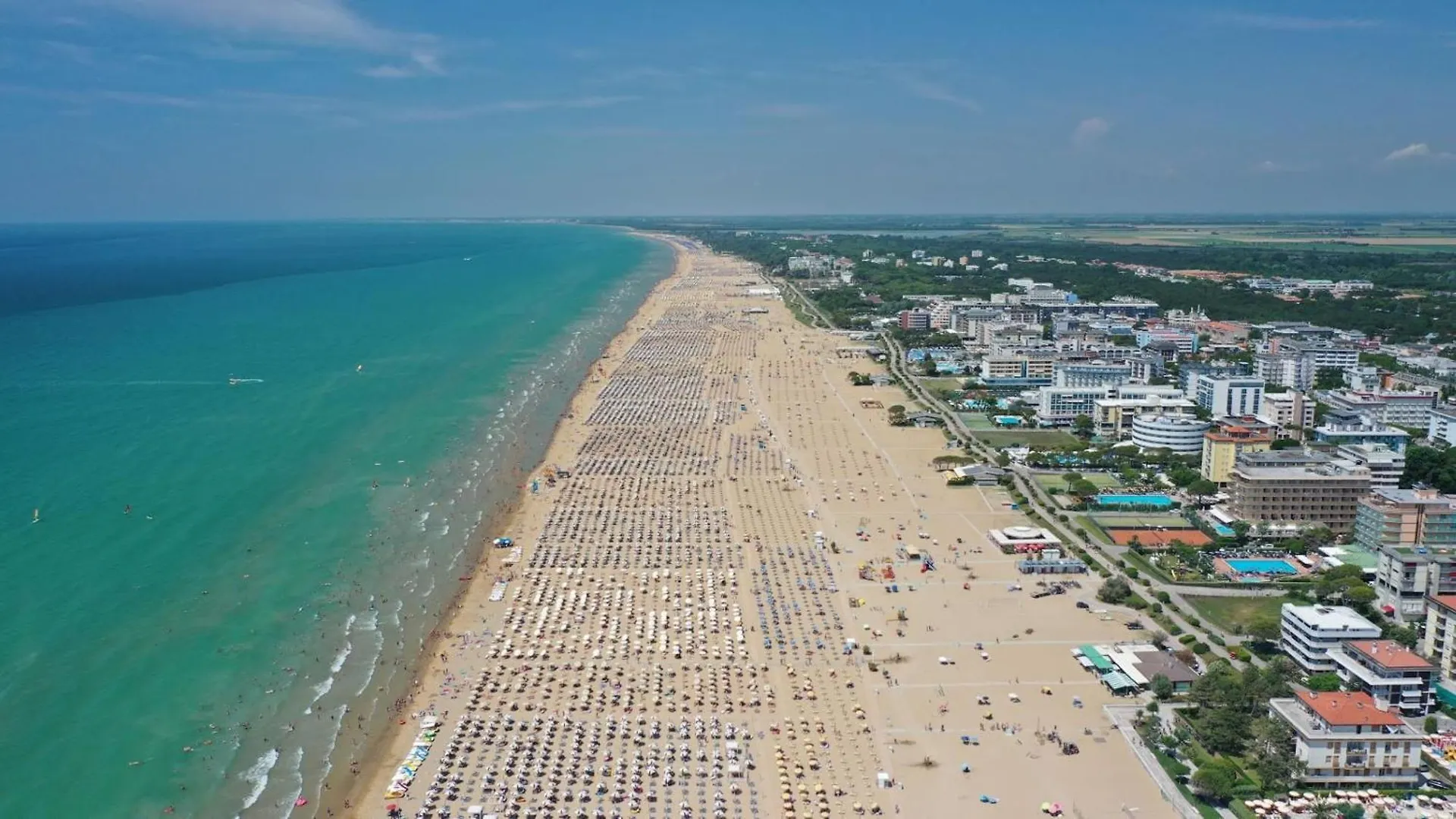 Spacious Seaview Apartment With A Big Terrace Bibione